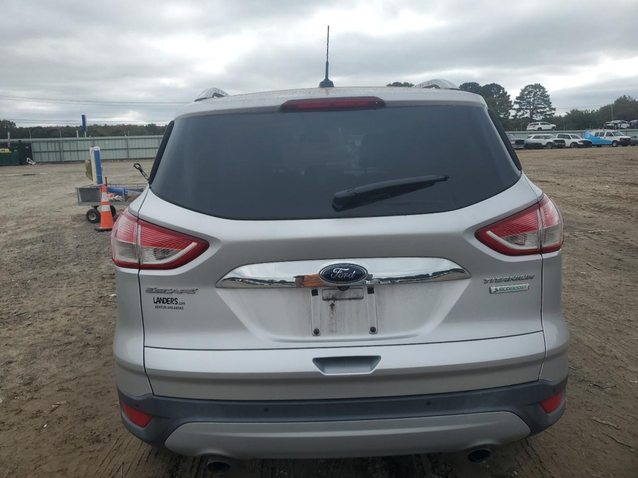 FORD ESCAPE TITANIUM