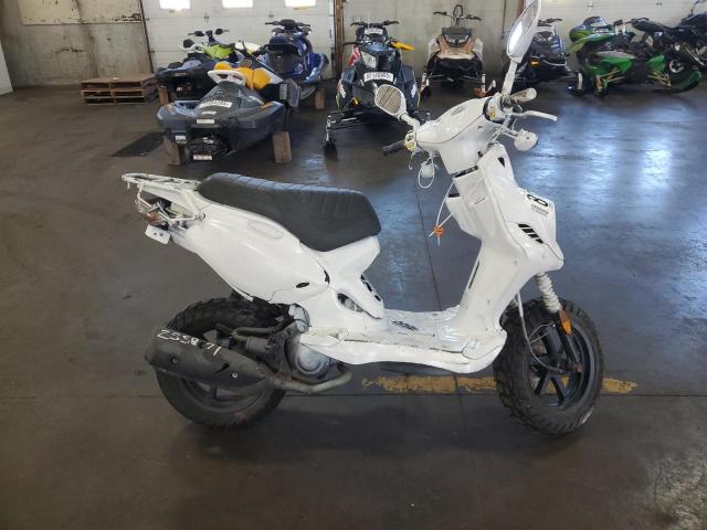 Global Auto Auctions: 2019 GENUINE SCOOTER CO. GENUINE SCOOTER ROUGHHOUSE 50