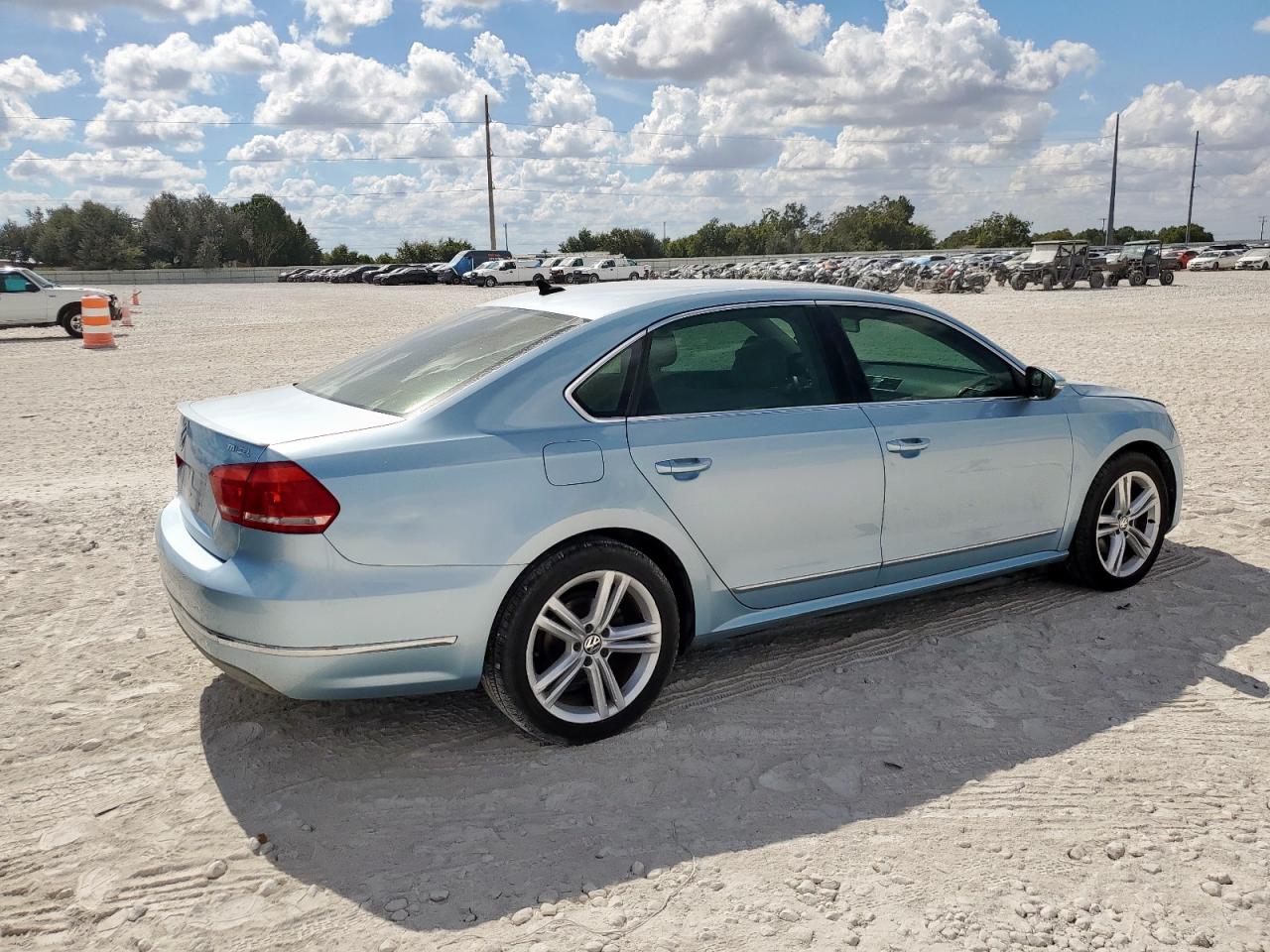 VOLKSWAGEN PASSAT SEL