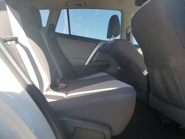 2015 TOYOTA RAV4 LE JTMZFREV7FJ042702