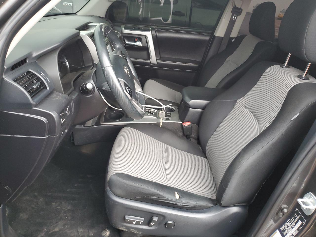 TOYOTA 4RUNNER SR5/SR5 PREMIUM