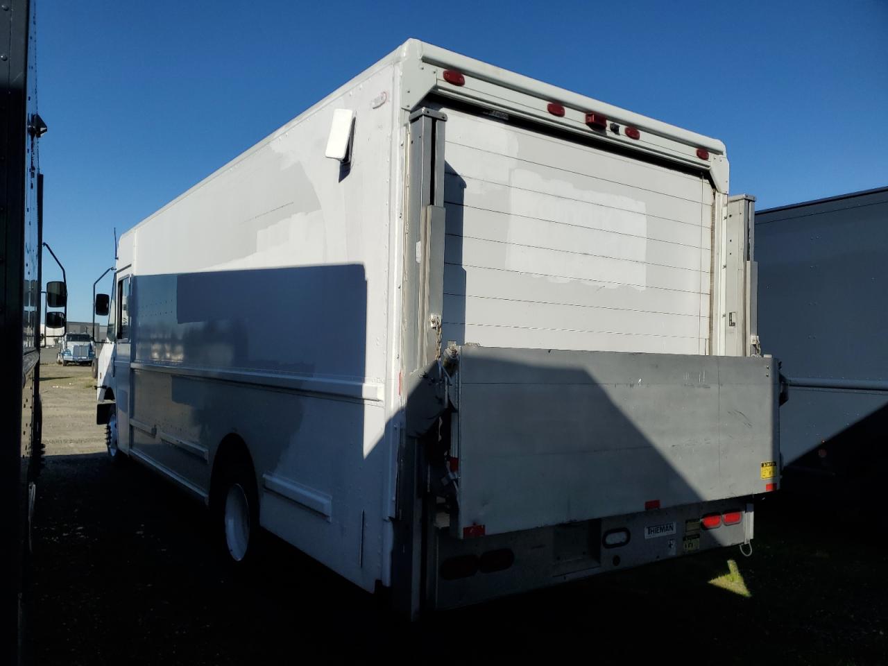 Lot #3271572377 2015 FORD UNKNOWN