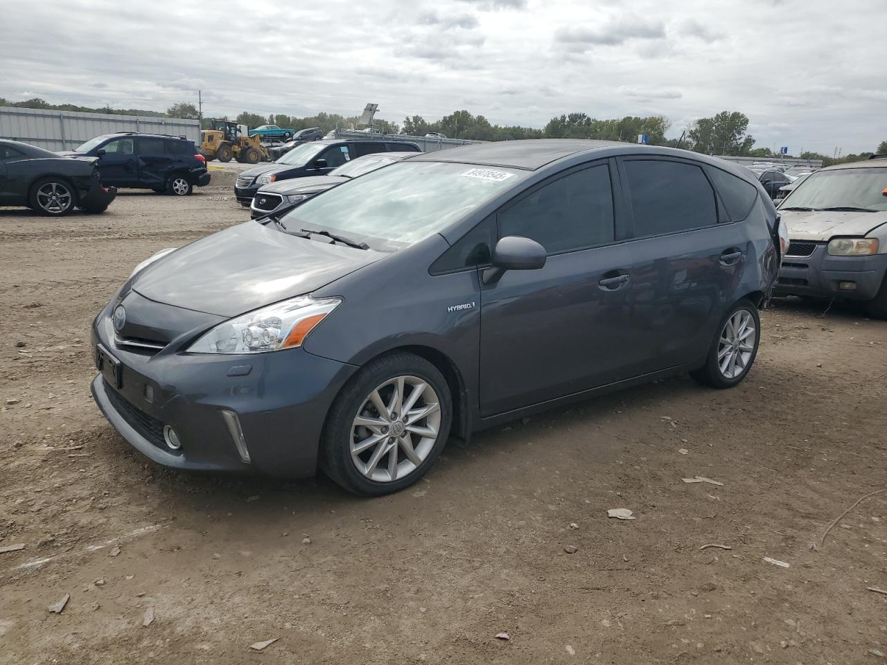 TOYOTA PRIUS V