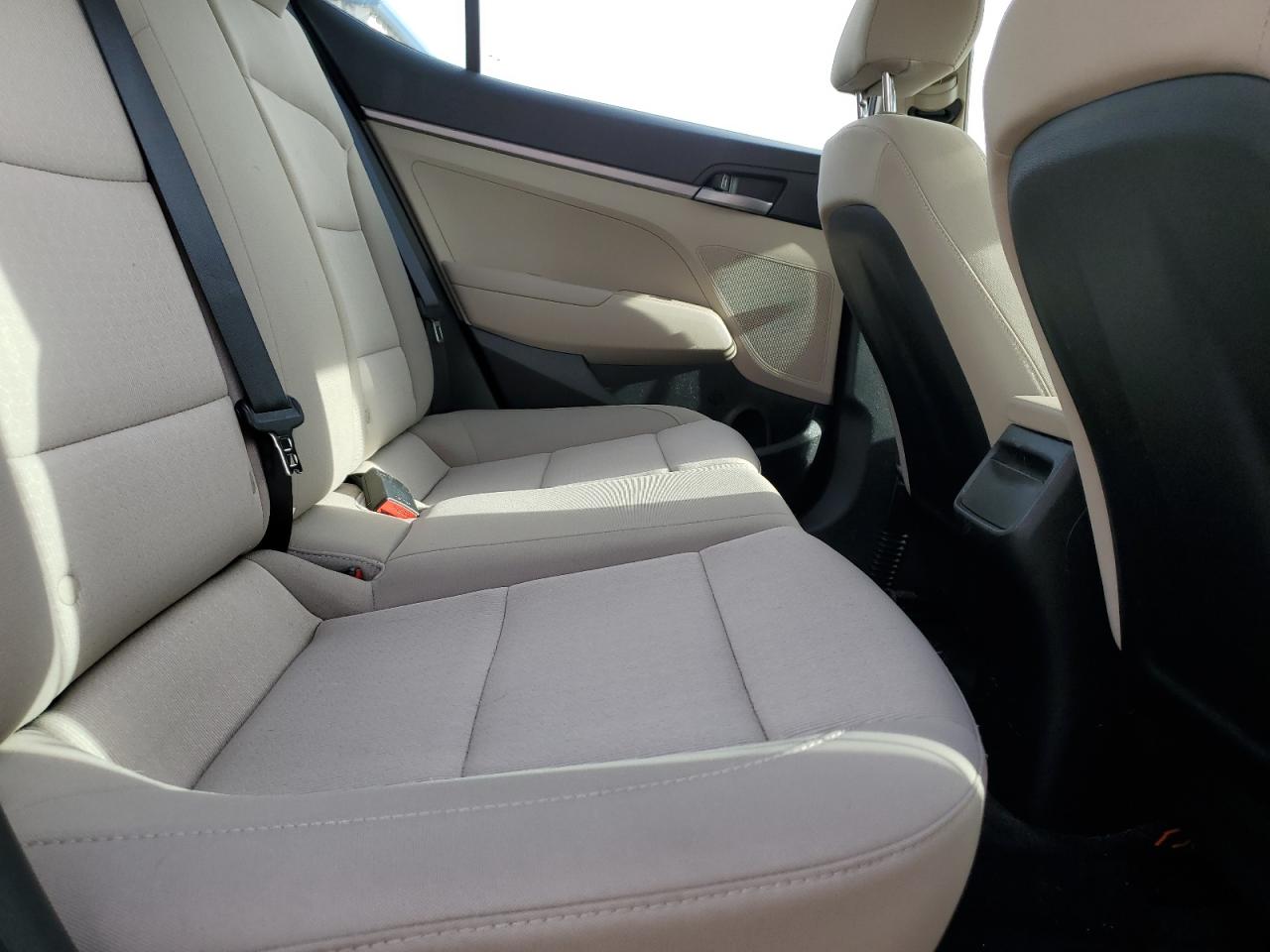 Lot #3311683219 2017 HYUNDAI ELANTRA SE