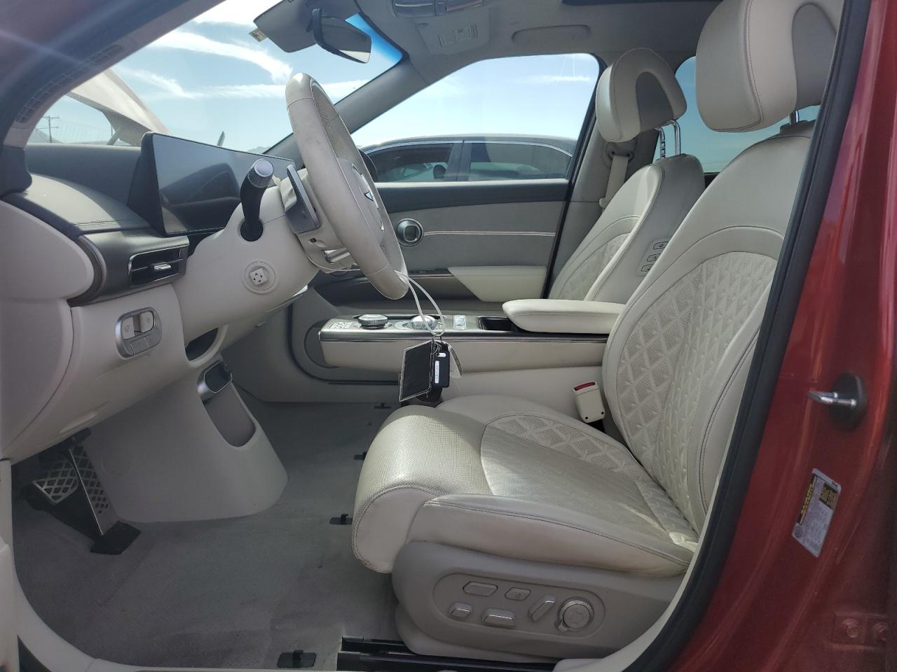 GENESIS GV60 PERFORMANCE