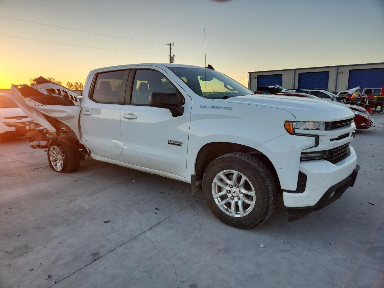 CHEVROLET SILVERADO C1500 RST
