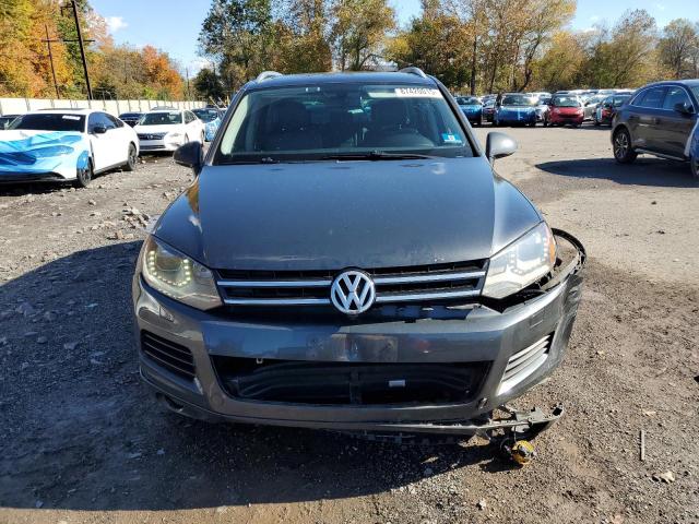 2013 VOLKSWAGEN TOUAREG V6 - WVGEP9BP8DD005747