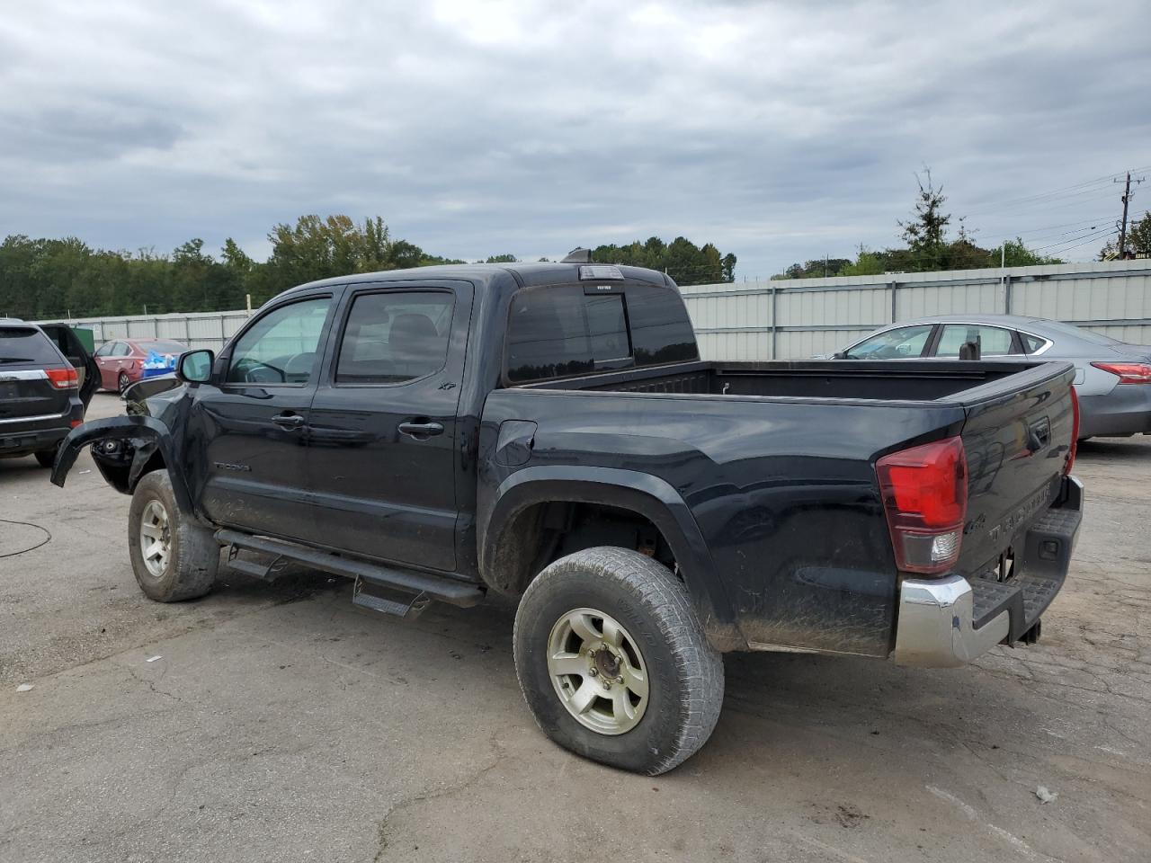 TOYOTA TACOMA DOUBLE CAB