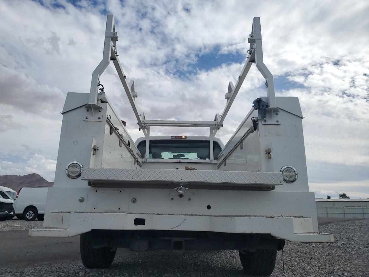 FORD F-250 SUPER DUTY