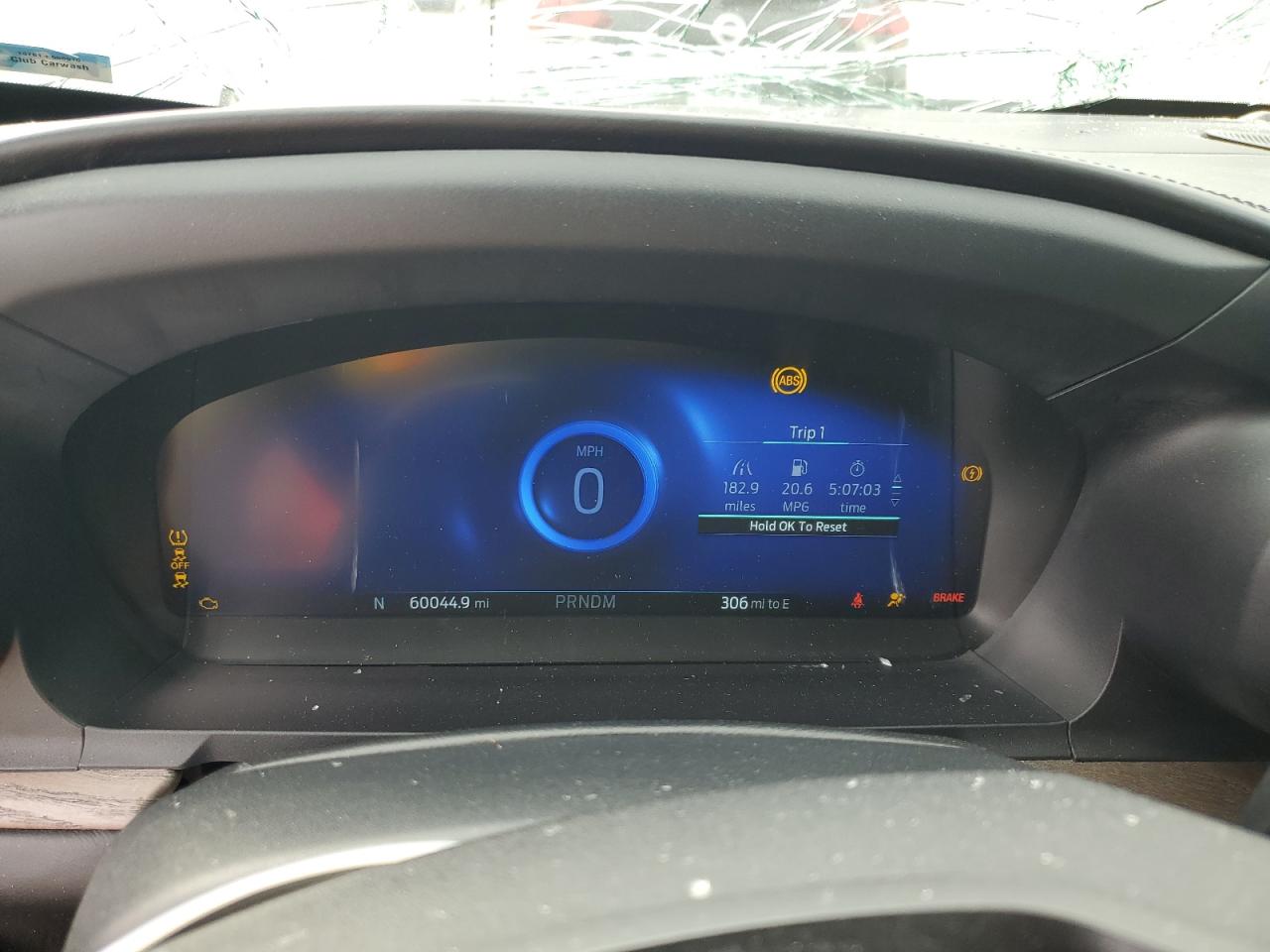 FORD EXPLORER PLATINUM