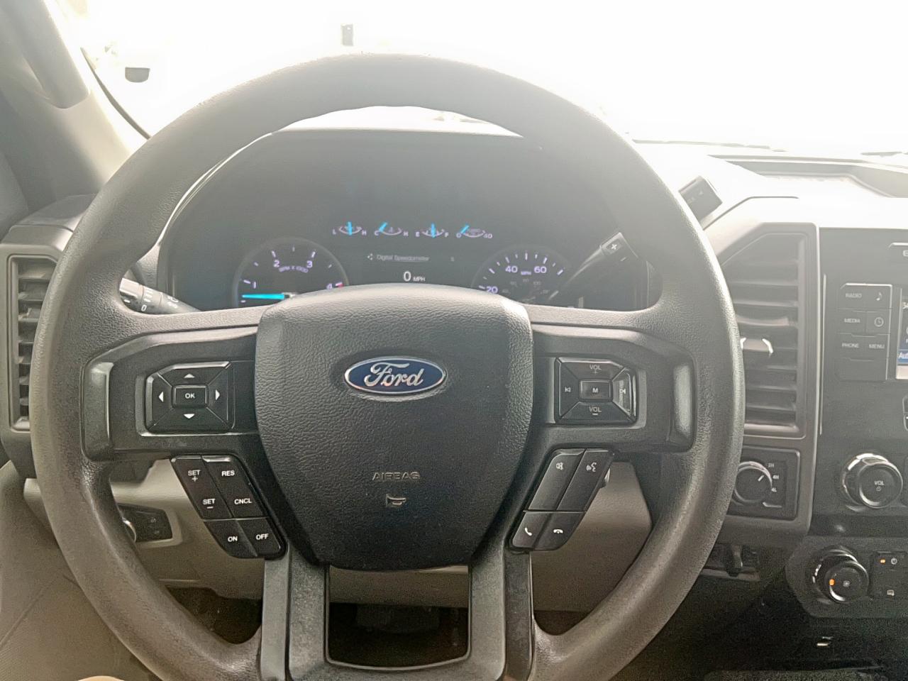 FORD F-350 SUPER DUTY