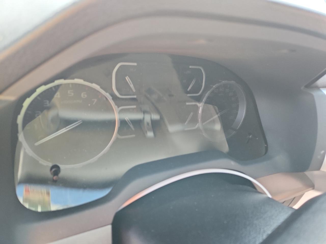 TOYOTA TUNDRA CREWMAX SR5