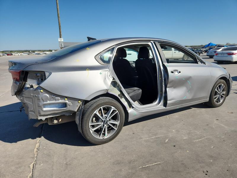 2022 KIA FORTE 3KPF24AD5NE484291