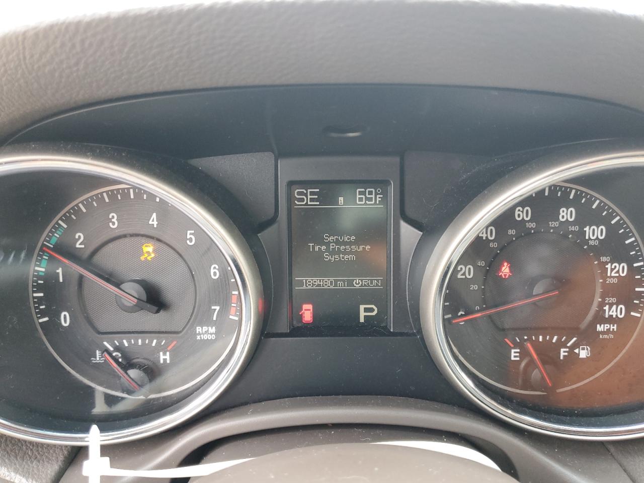 JEEP GRAND CHEROKEE LAREDO