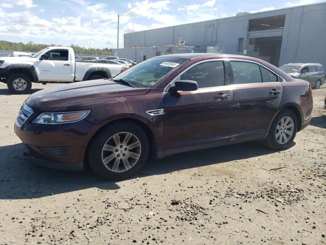 FORD TAURUS SE