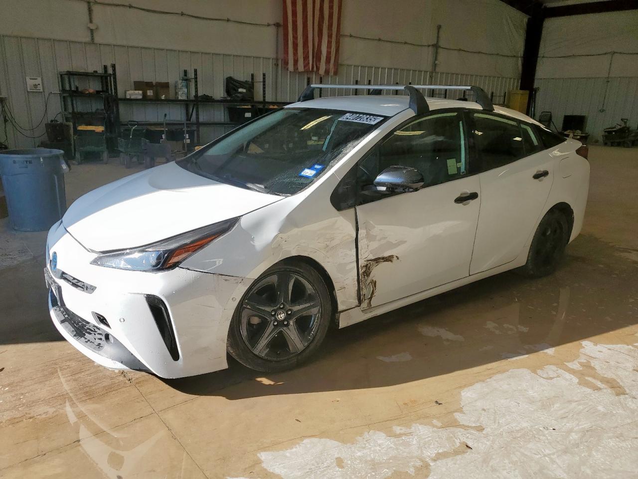 TOYOTA PRIUS NIGHT SHADE