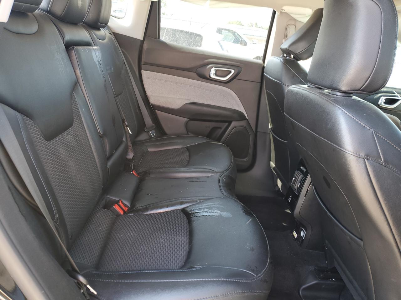 JEEP COMPASS LATITUDE