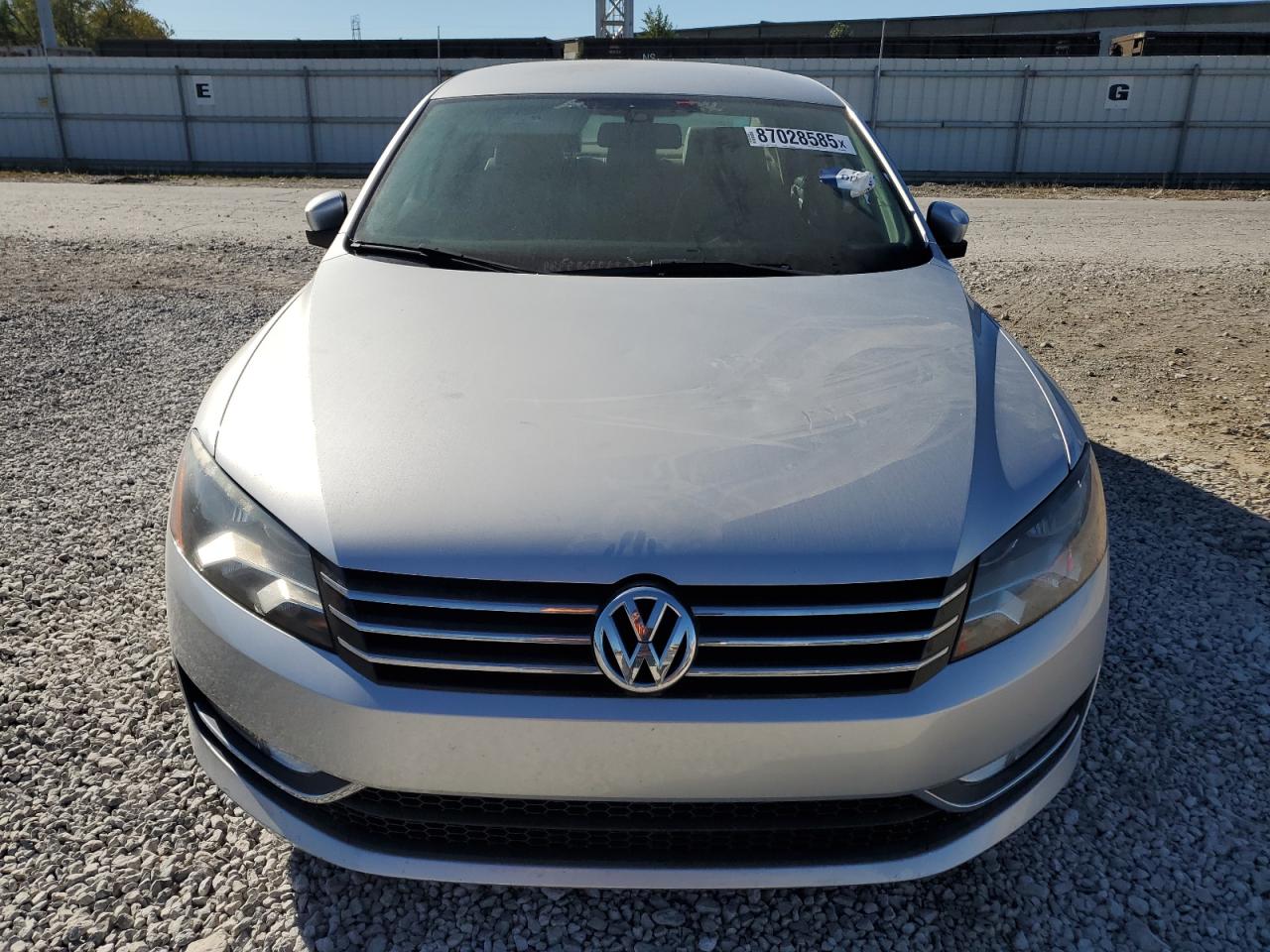 VOLKSWAGEN PASSAT S