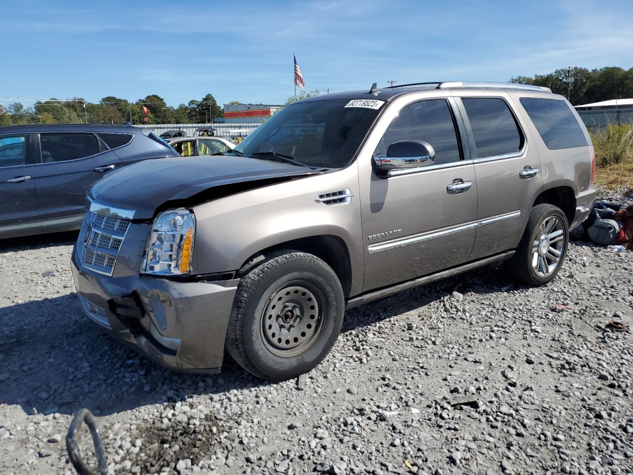 Lot #3298114128 2012 CADILLAC ESCALADE P