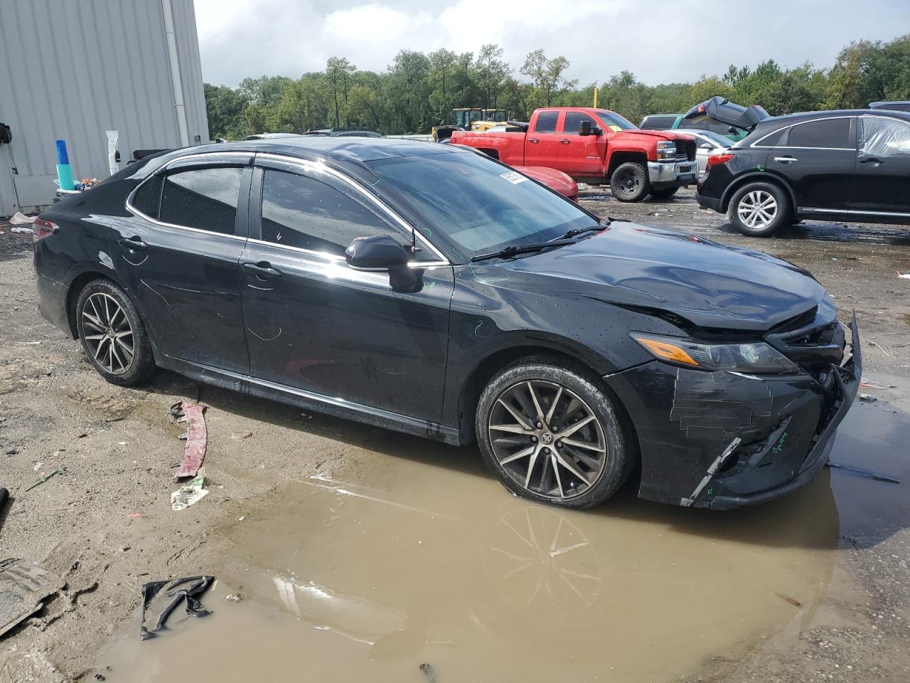 TOYOTA CAMRY SE NIGHT SHADE