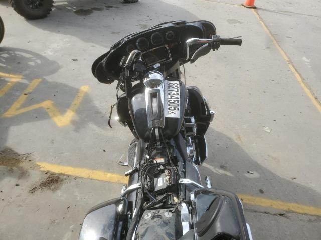 2016 HARLEY-DAVIDSON FLHTK ULTR 1HD1KEL11GB673201