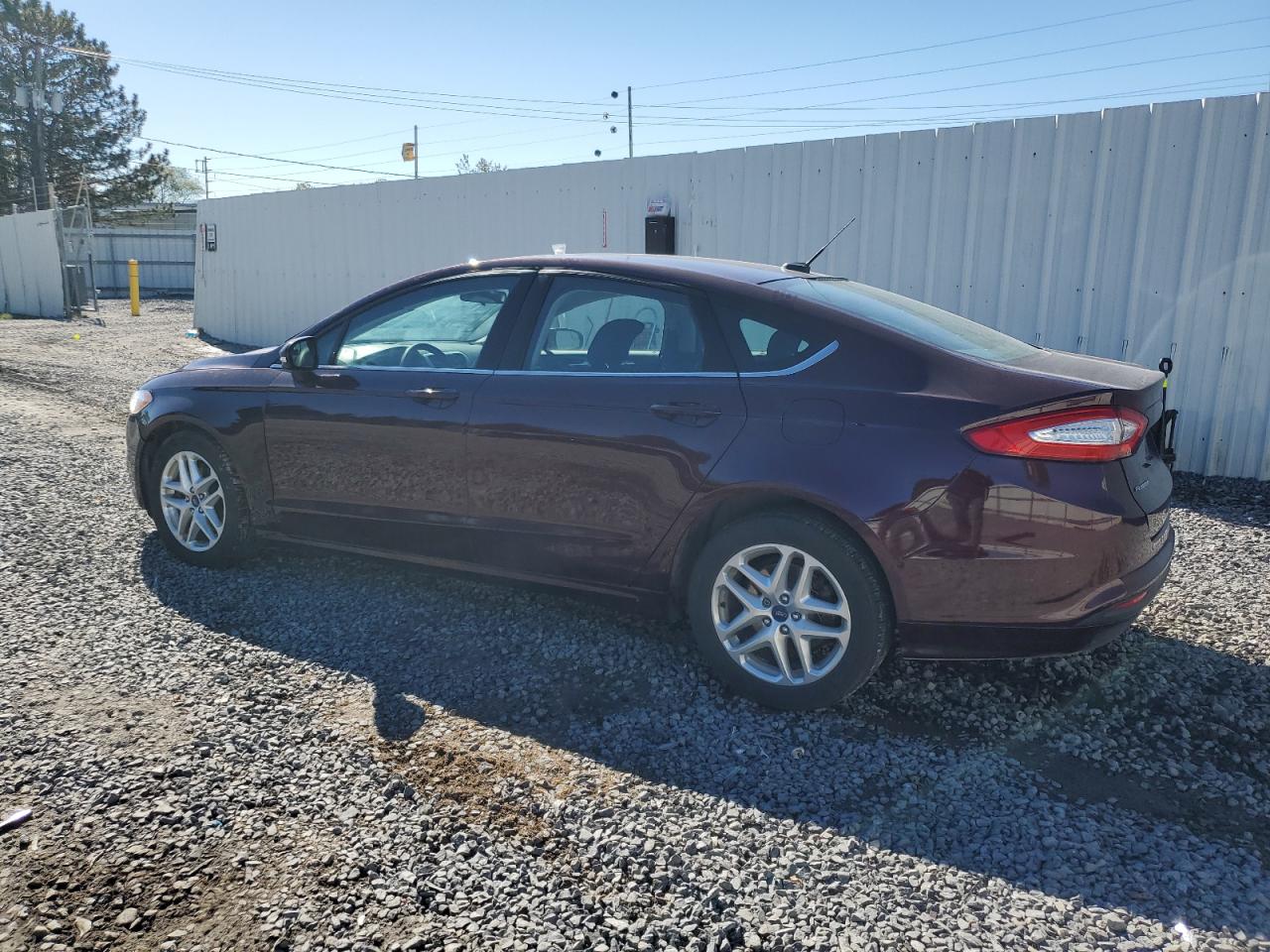 FORD FUSION SE
