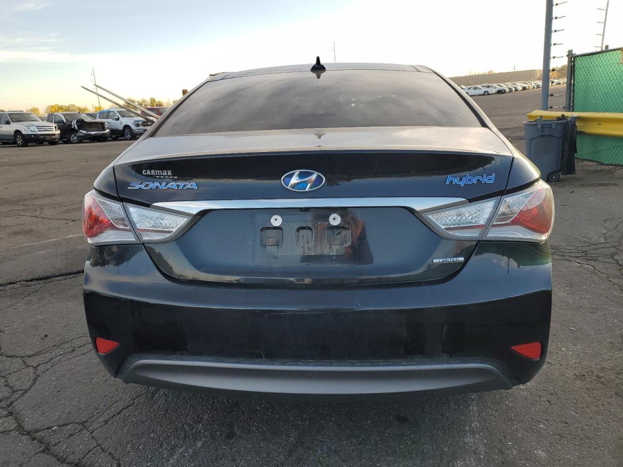 HYUNDAI SONATA HYBRID