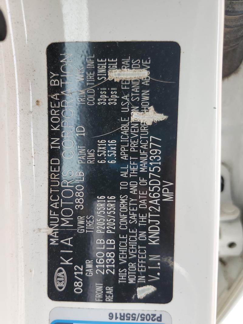 2013 KIA SOUL + - KNDJT2A65D7513977