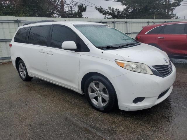 2011 TOYOTA SIENNA LE - 5TDKK3DC8BS086490