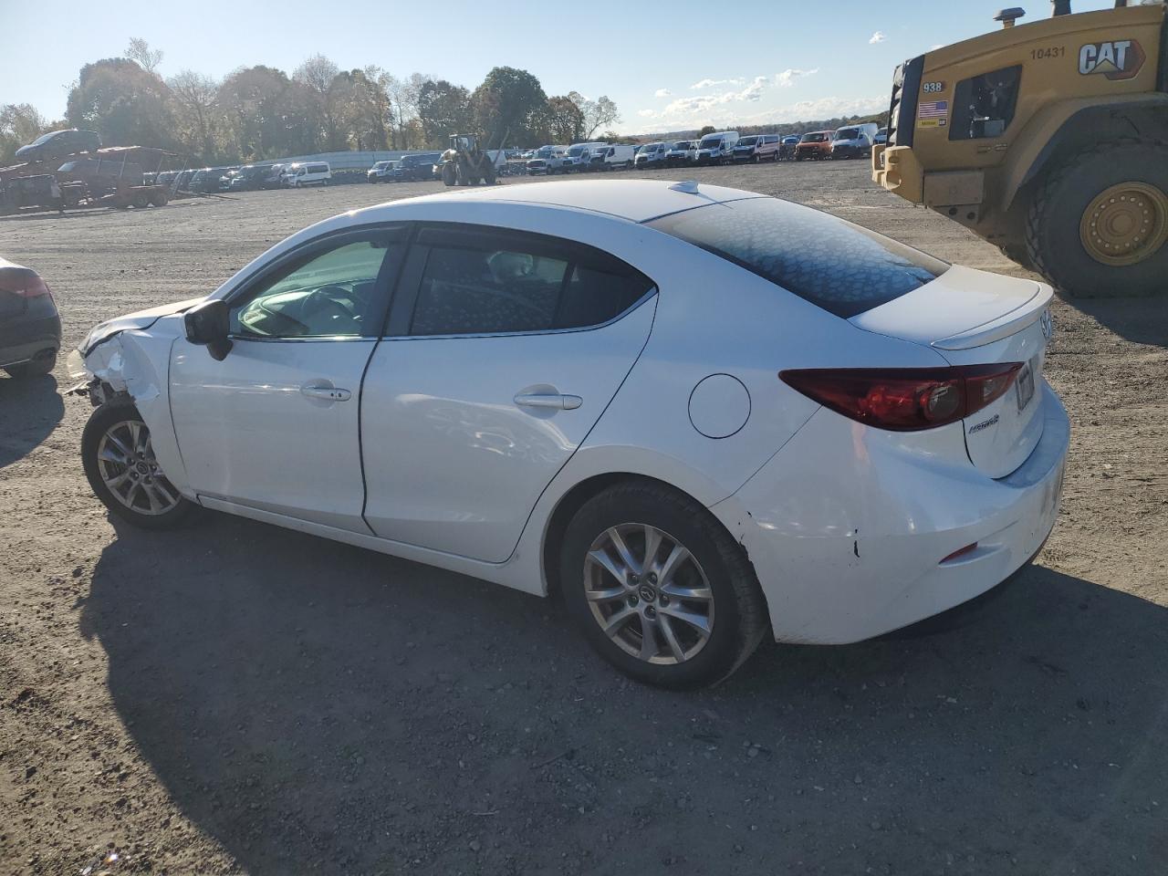 MAZDA 3 TOURING