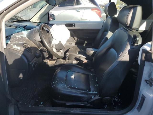 2010 VOLKSWAGEN NEW BEETLE #3273934809