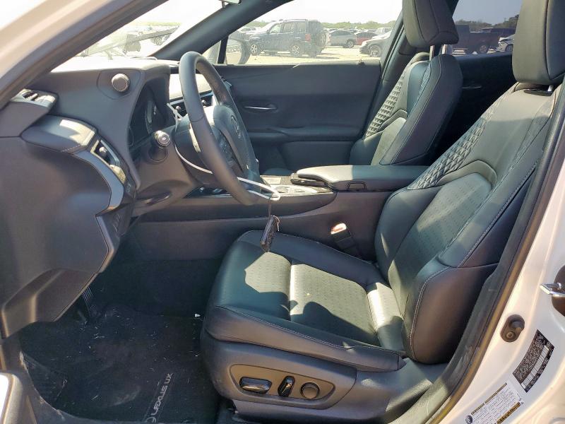 2022 LEXUS UX 200 BAS JTHX3JBH9N2047522