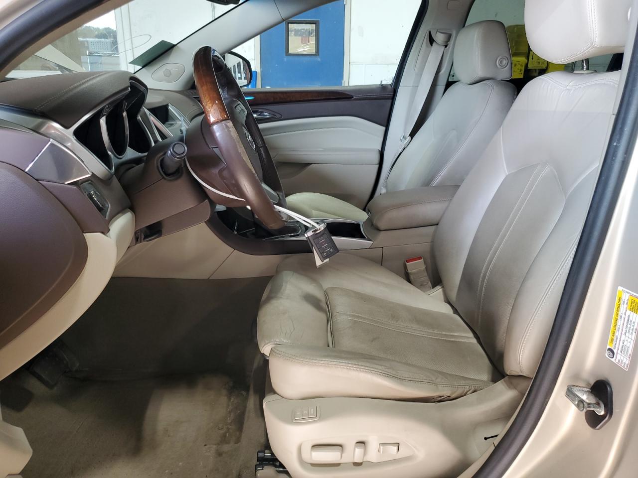 CADILLAC SRX LUXURY COLLECTION