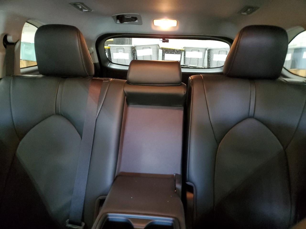 TOYOTA HIGHLANDER LIMITED