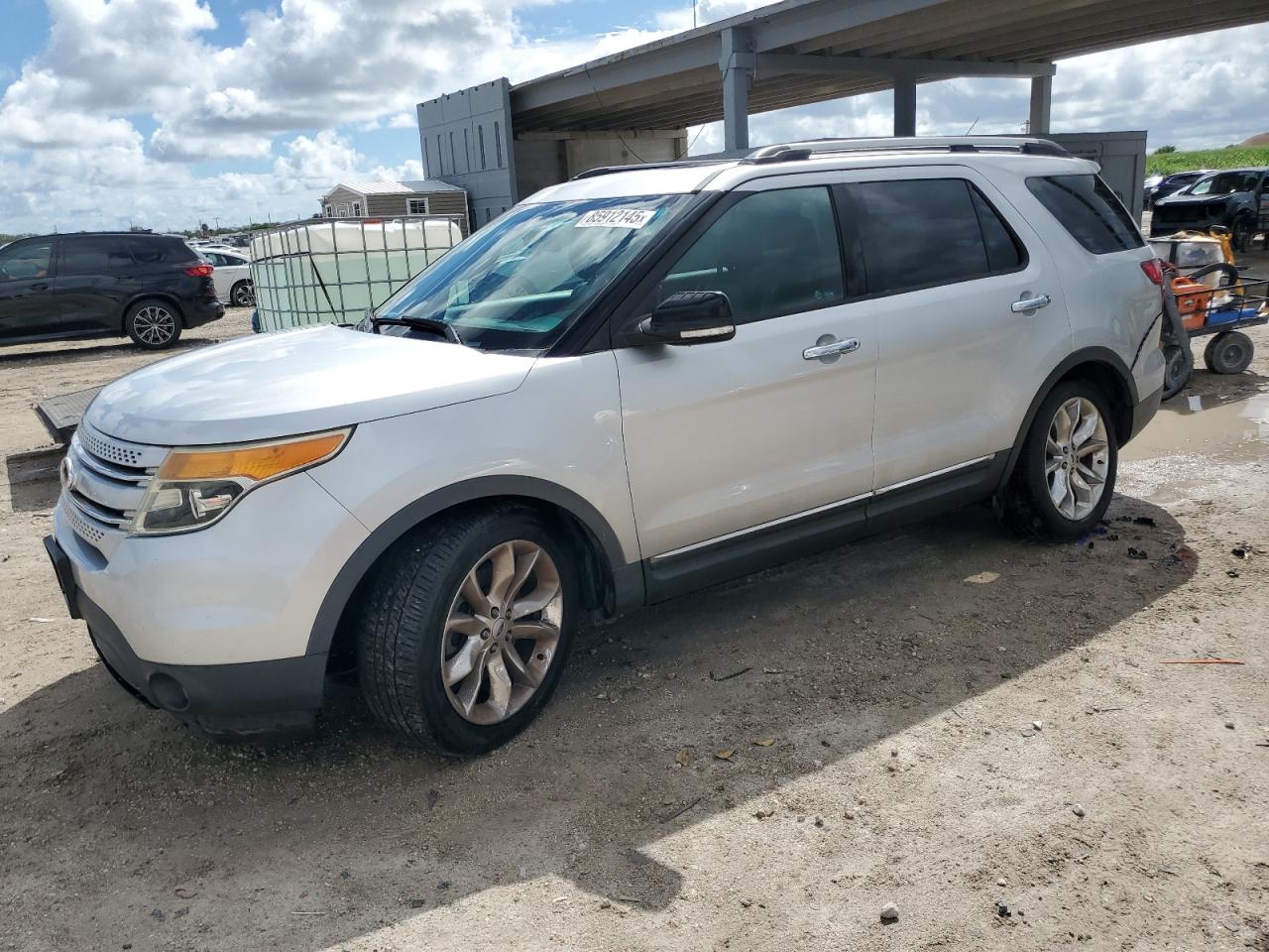 FORD EXPLORER XLT
