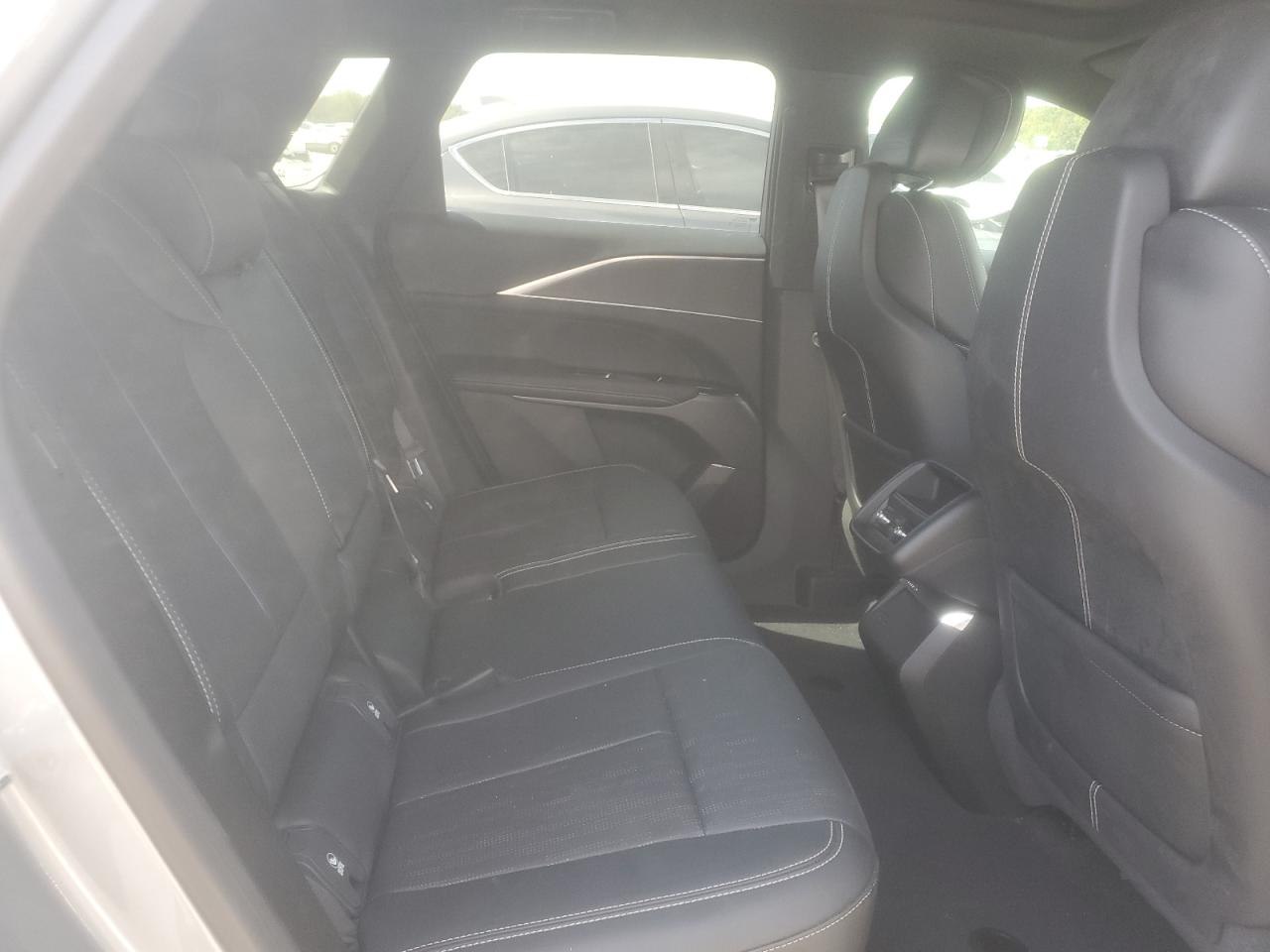 CADILLAC LYRIQ LUXURY