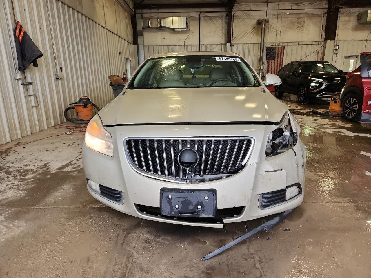 BUICK REGAL PREMIUM