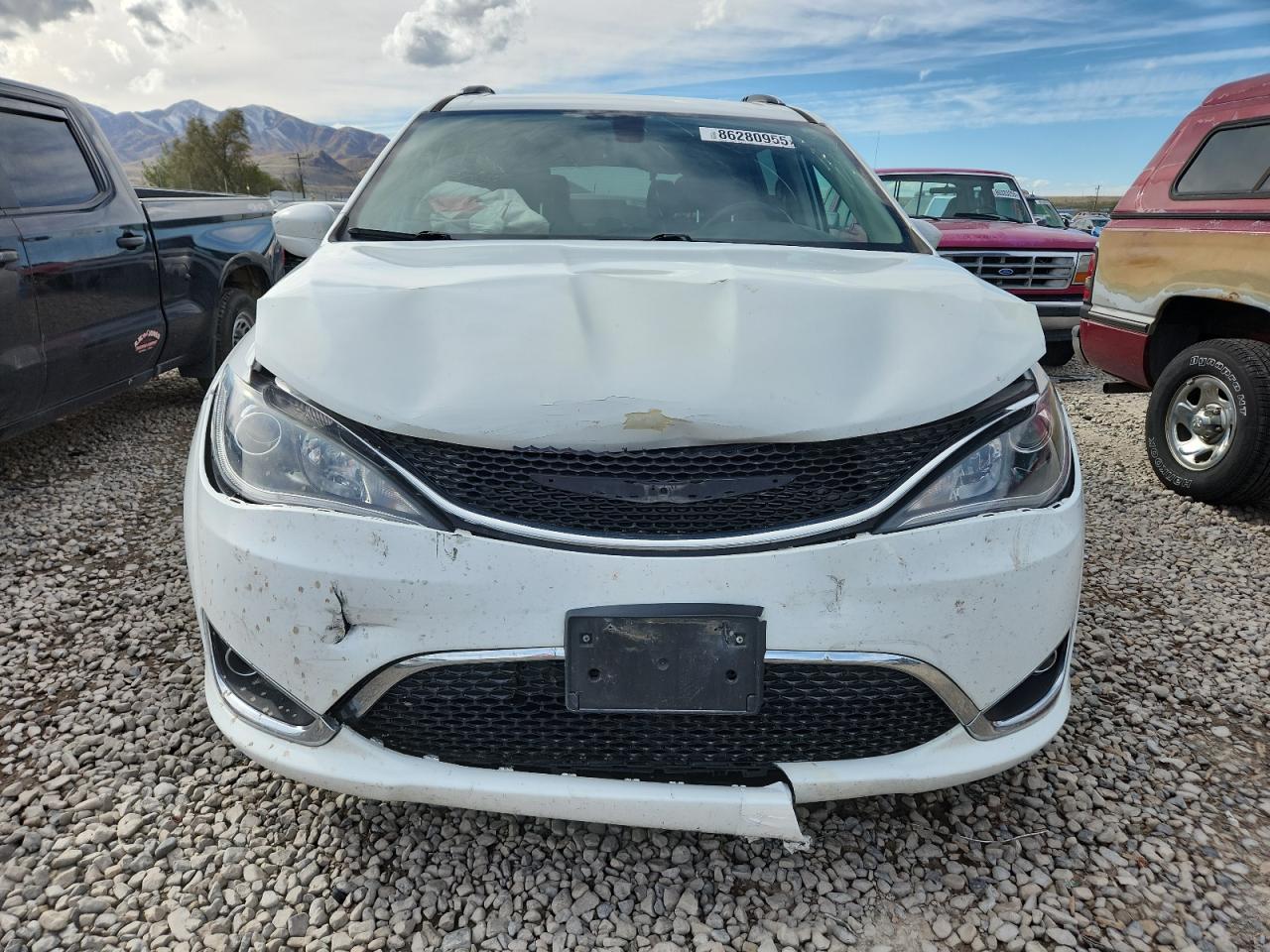 CHRYSLER PACIFICA TOURING L