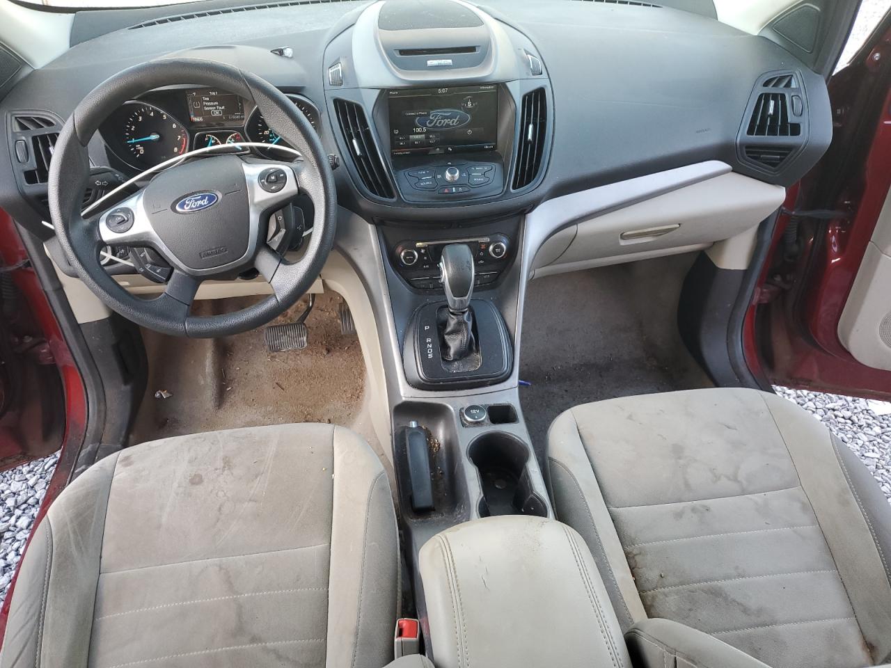 FORD ESCAPE SE