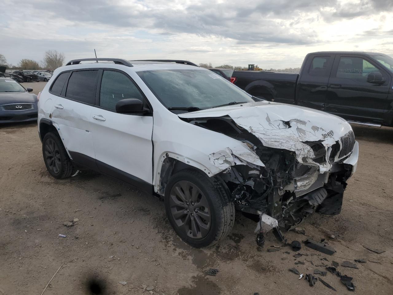 JEEP GRAND CHEROKEE LATITUDE LUX