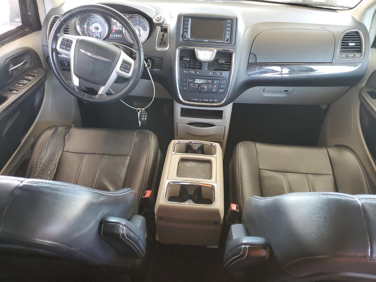 CHRYSLER TOWN & COUNTRY TOURING