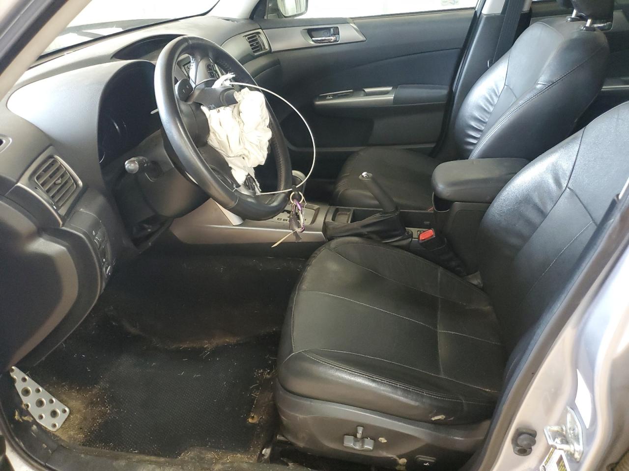 SUBARU FORESTER TOURING