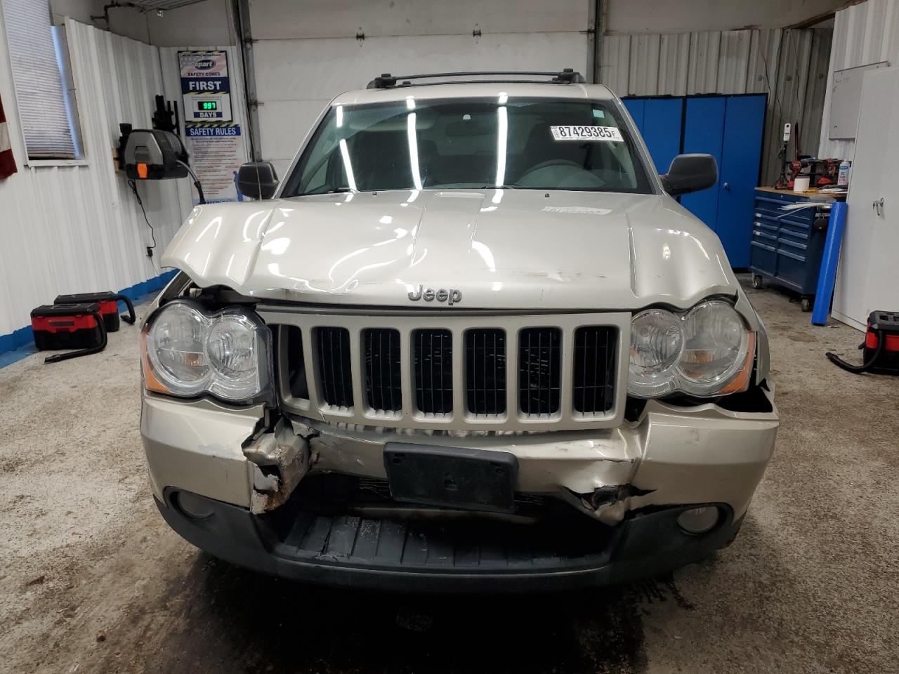 JEEP GRAND CHEROKEE LAREDO