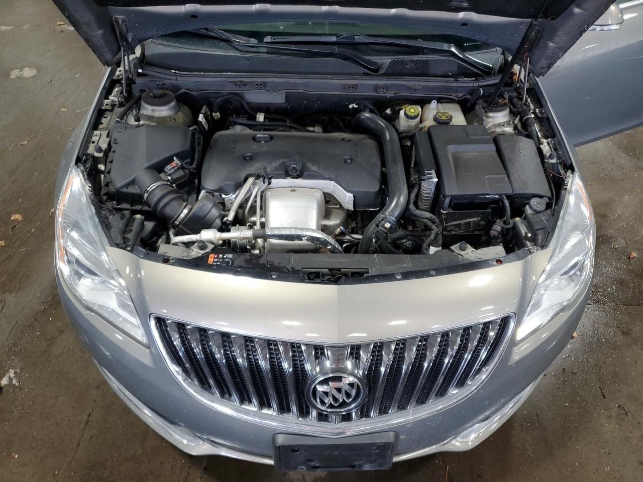 BUICK REGAL SPORT TOURING