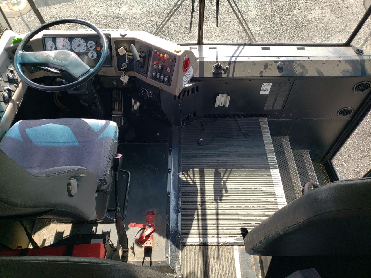 Lot #3259223973 2013 IC CORPORATION RE SERIES SCHOOL