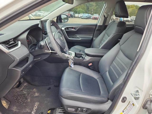 2021 TOYOTA RAV4 XLE P #3297046498