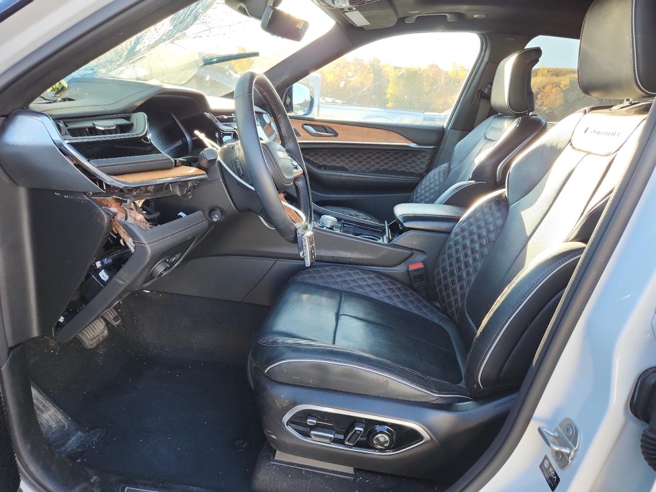 JEEP GRAND CHEROKEE L SUMMIT