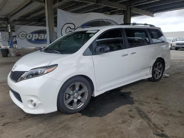 TOYOTA SIENNA SE