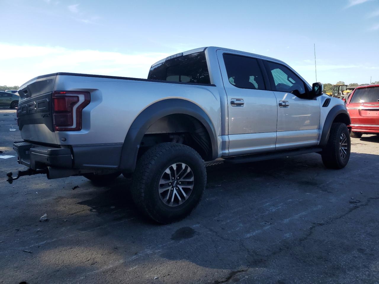 FORD F-150 RAPTOR