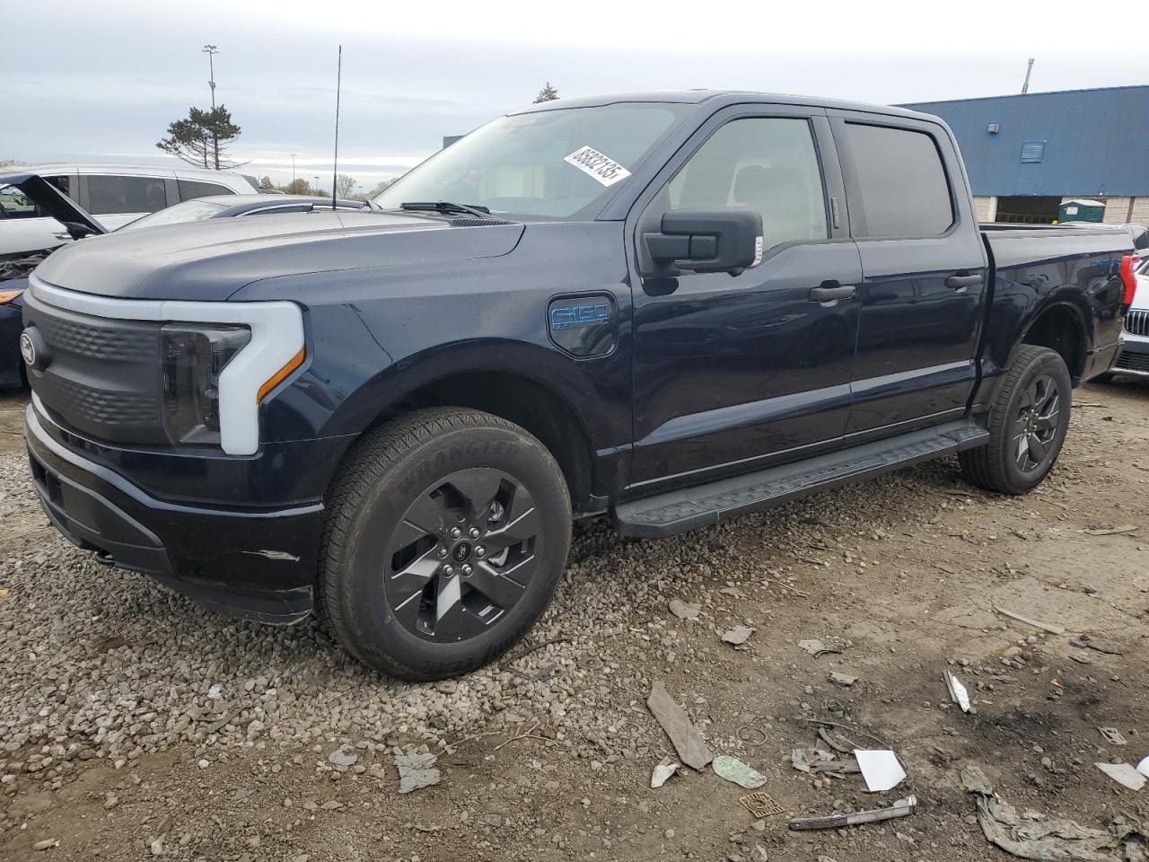 FORD F-150 LIGHTNING XLT
